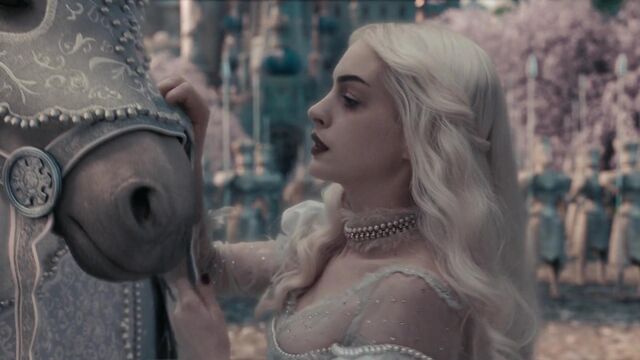 File:Alice-in-wonderland-disneyscreencaps.com-9149.jpg