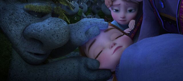 File:Frozen-disneyscreencaps.com-690.jpg