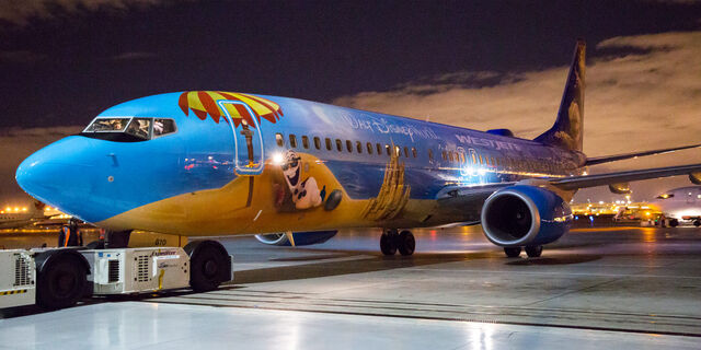 File:Frozen WestJet 01.jpg