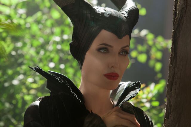File:Maleficent-(2014)-175.jpg