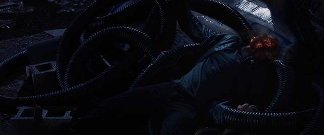 File:SavinExtremis-IM3.png