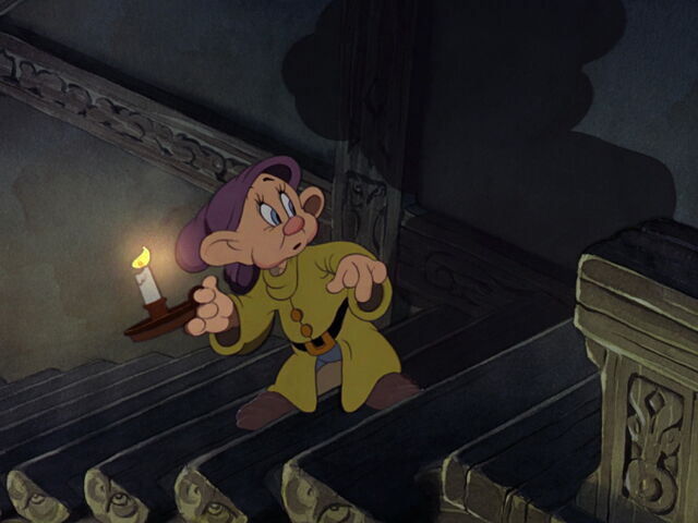 File:Snow-white-disneyscreencaps.com-3599.jpg