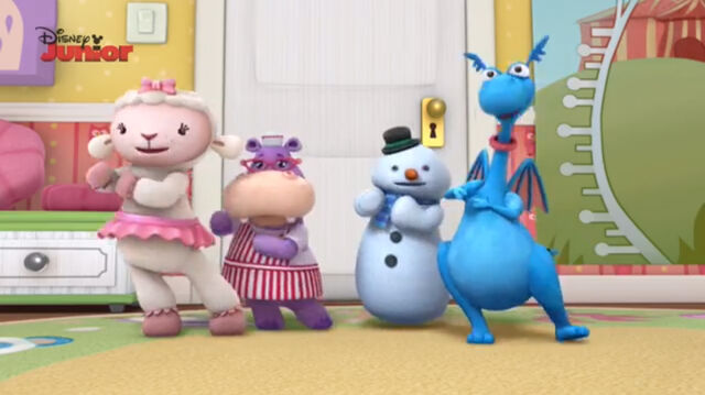 File:Four toy characters dancing2.jpg