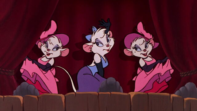 File:Kitty plus sisters.jpg