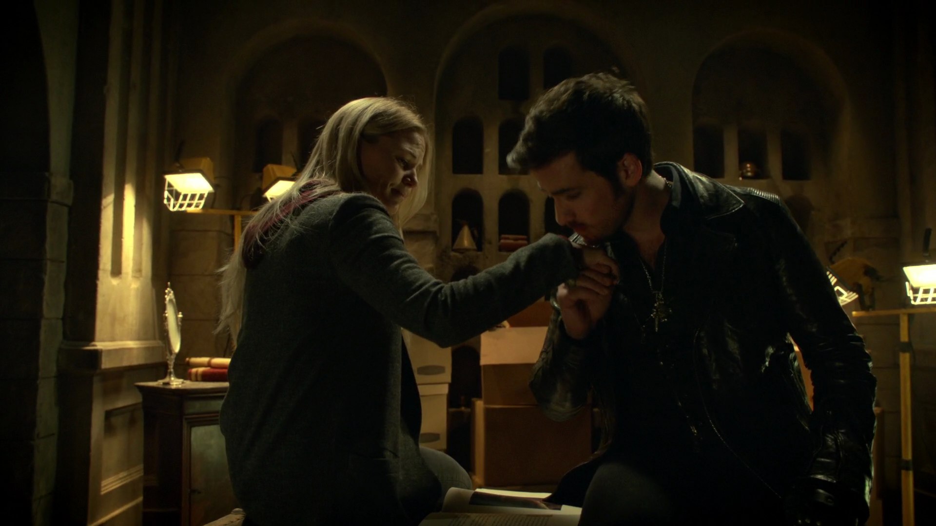 once upon a time hook and emma 3x18 It is the sixty-second episode of the series overall, and premiered on april 20, 2014 after you can help out the once upon a time wiki by finishing or improving the recap ginnifer goodwin as mary margaret blanchard jennifer morrison as emma swan lana parrilla as 3x18 - bleeding through - canadian promo. once upon a time hook and emma 3x18 It is the sixty-second episode of the series overall, and premiered on april 20, 2014 after you can help out the once upon a time wiki by finishing or improving the recap ginnifer goodwin as mary margaret blanchard jennifer morrison as emma swan lana parrilla as 3x18 - bleeding through - canadian promo.