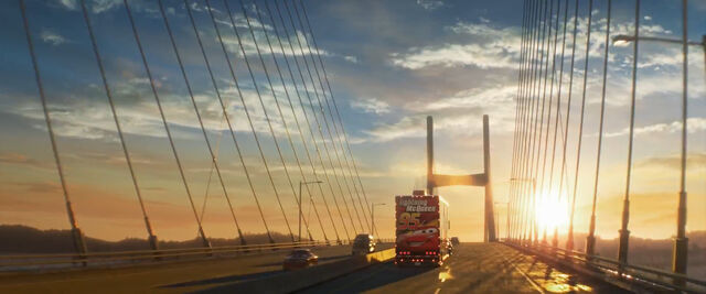 File:MackHighwaySunsetCars3.jpg