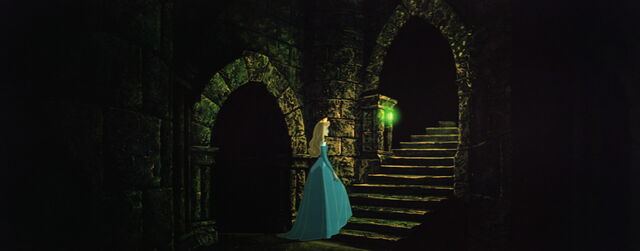 File:Sleeping-beauty-disneyscreencaps.com-5696.jpg