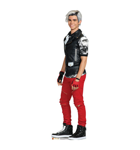 File:Carlos Descendants 2 Standee.jpg