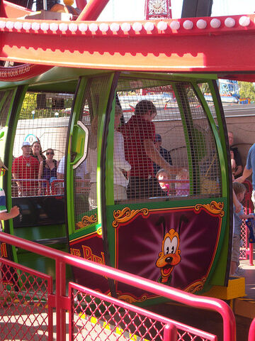 File:Pluto gondola.jpg