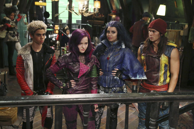 File:Descendants-161.jpg