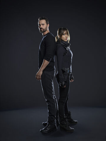 File:Skye-and-ward.jpg