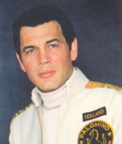 File:Captain Dan Holland 01.jpg
