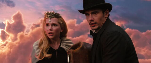 File:Oz-great-powerful-disneyscreencaps.com-8046.jpg