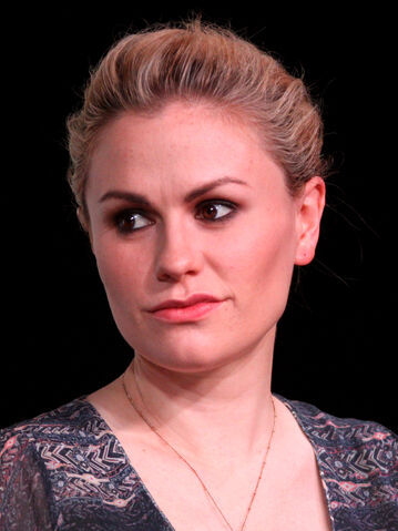 File:20140826081334!Anna Paquin Comic-Con 2012.jpg