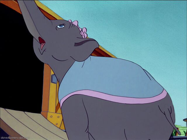 File:Dumbo-disneyscreencaps com-297.jpg