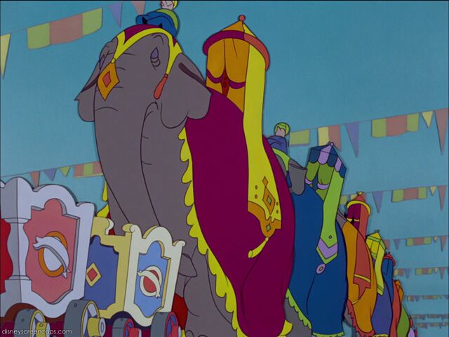 File:ElephantParade.jpg