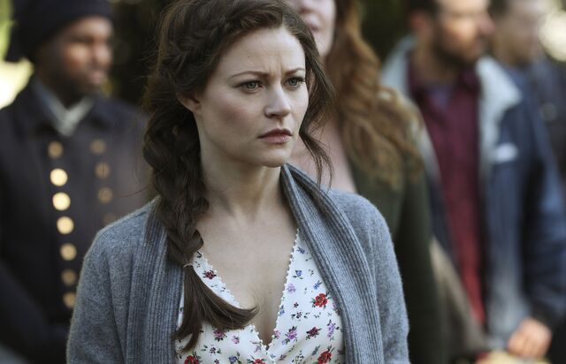 File:Once Upon a Time - 6x07 - Heartless - Promotional Images - Belle.jpg