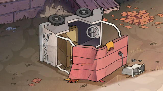 File:S1e1 broken cart.png
