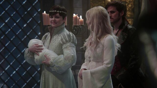 File:Once Upon a Time - 5x03 - Siege Perilous - Proud Family.jpg
