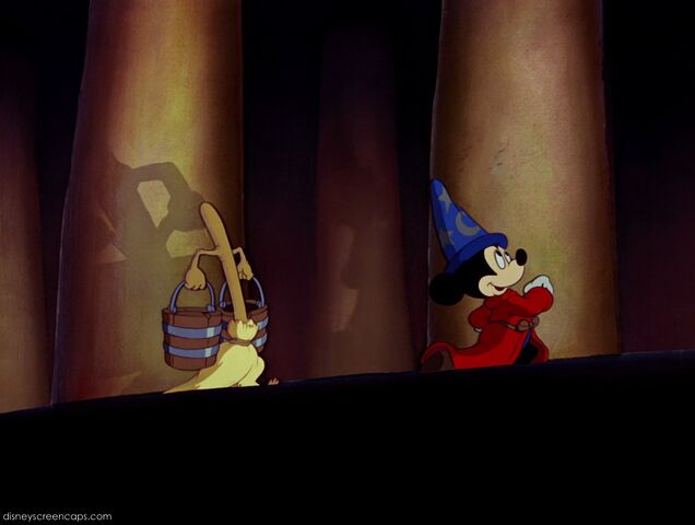 File:Fantasia-disneyscreencaps com-2064.jpg