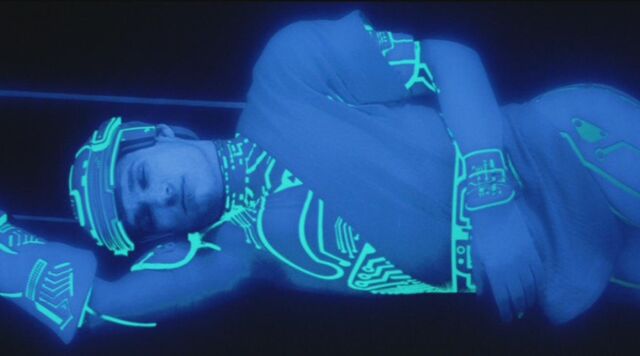 File:Kevin Flynn Sleeping.jpg
