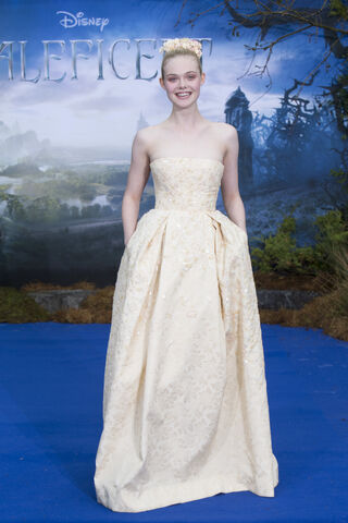 File:WorldofMaleficent ElleFanning.jpg