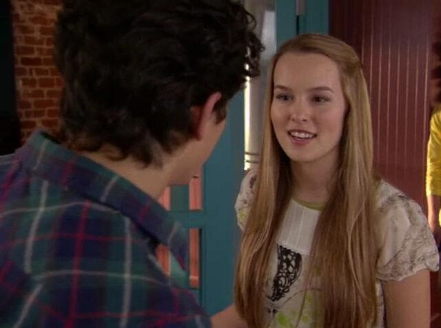 File:Penny Ken Bridgit Mendler Jonas.jpg
