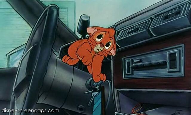 File:Oliver-disneyscreencaps.com-3551.jpg