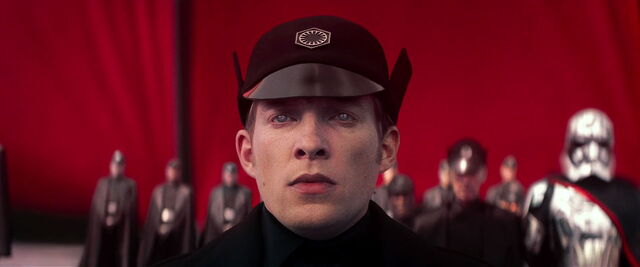 File:Sw-force-awakens-movie-screencaps.com-8153.jpg