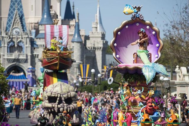 File:Festival of fantasy characters.jpeg
