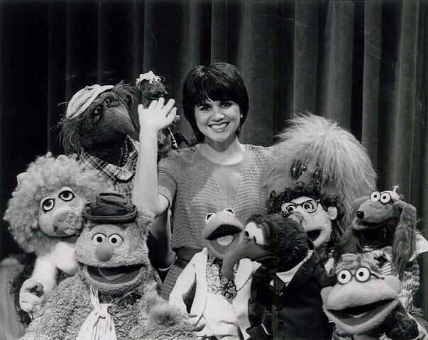 File:Ronstadt03.jpg