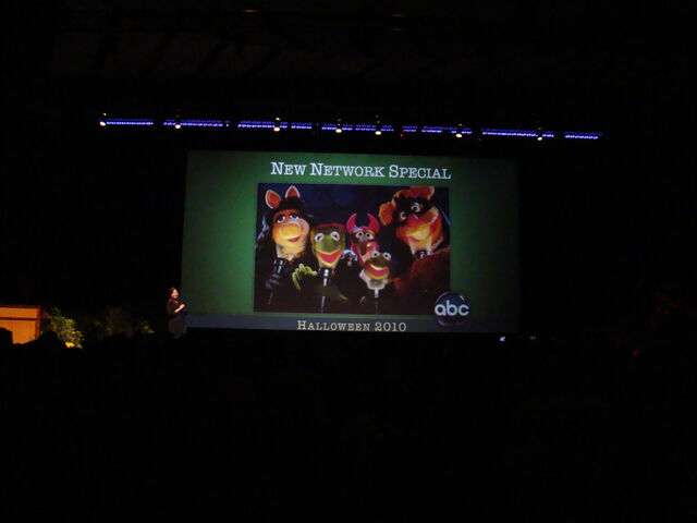 File:D23-Halloween.jpg