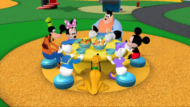 File:Mickey and friends at the table.jpg