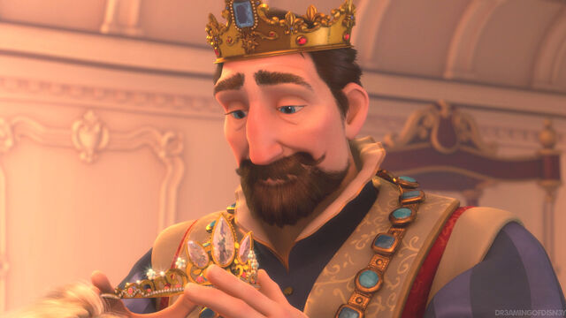 File:Thekingfromtangled2.jpg