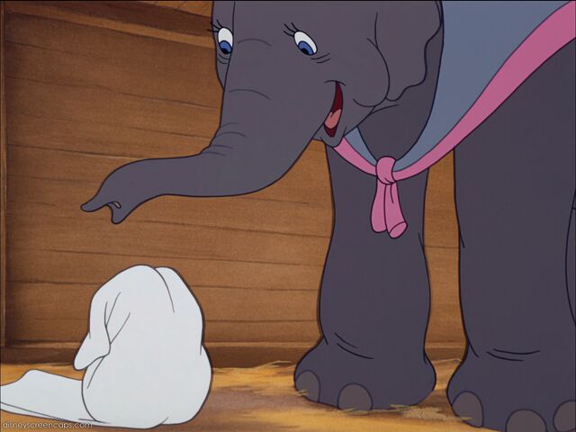 File:Dumbo-disneyscreencaps com-833.jpg