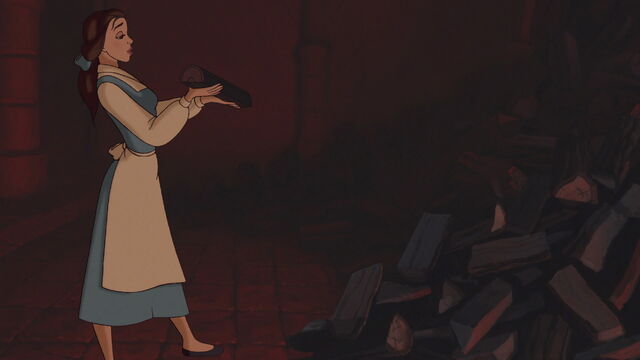 File:Beauty-beast-christmas-disneyscreencaps.com-3409.jpg