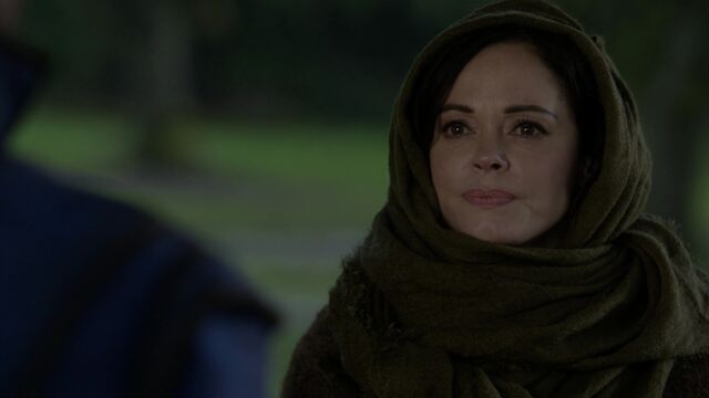 File:Once Upon a Time - 3x18 - Bleeding Through - Cora Learns the Truth.jpg