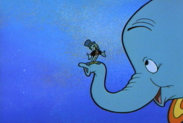 File:MickeyMouseOpen-dumbo03.jpg