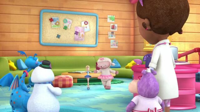 File:Doc-McStuffins-Season-1-Episode-14-Break-Dancer--Bubble-Monkey.jpg