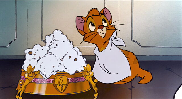File:Oliver-Company-oliver-and-company-movie-5884072-768-432.jpg