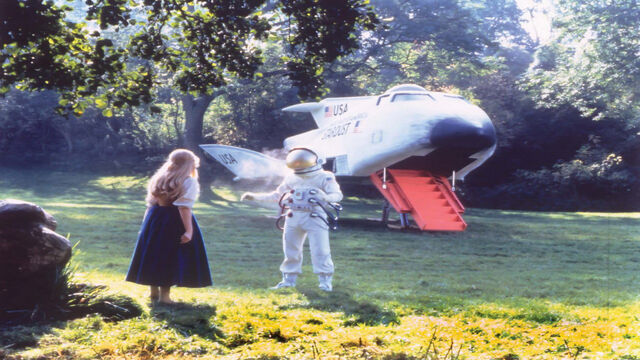 File:Extrait unidentified-flying-oddball 1.jpg