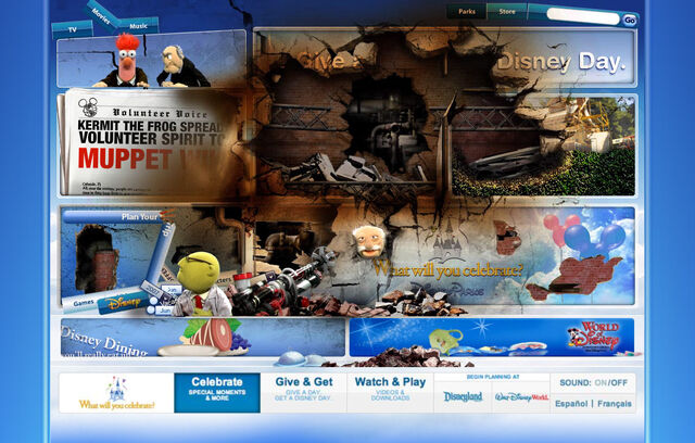File:Disneyparksgive.com-21.jpg