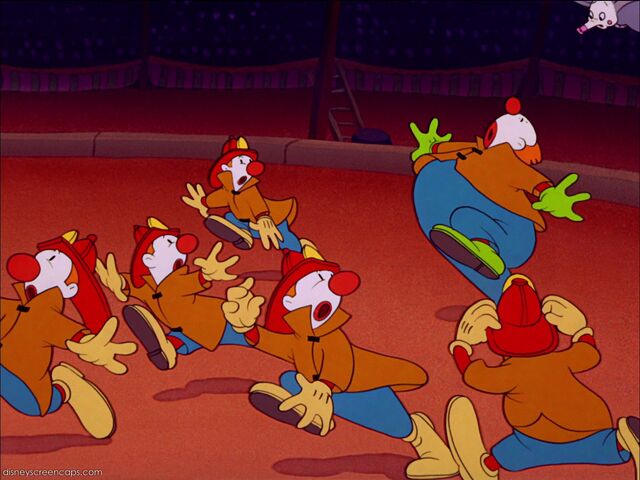 File:Dumbo-disneyscreencaps com-6850.jpg