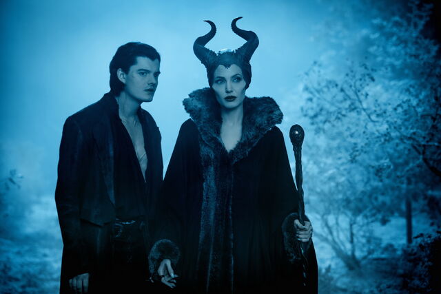 File:Maleficent-(2014)-167.jpg
