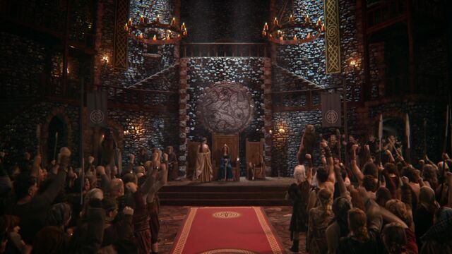 File:Dunbroch Court OUAT.jpg