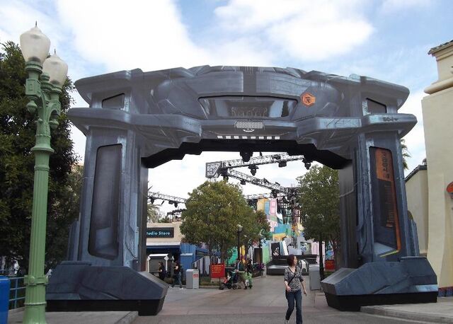 File:Recognizer Electronica.jpg