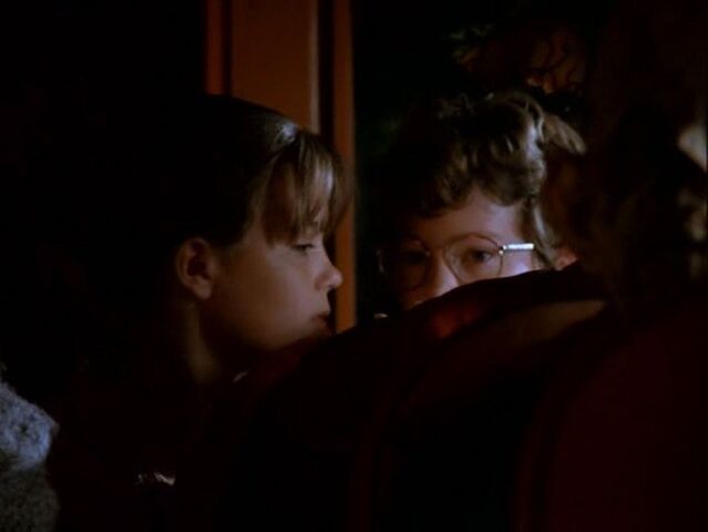 File:Halloweentown-disneyscreencaps.com-2687.jpg