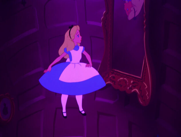 File:Alice-in-wonderland-disneyscreencaps.com-579.jpg
