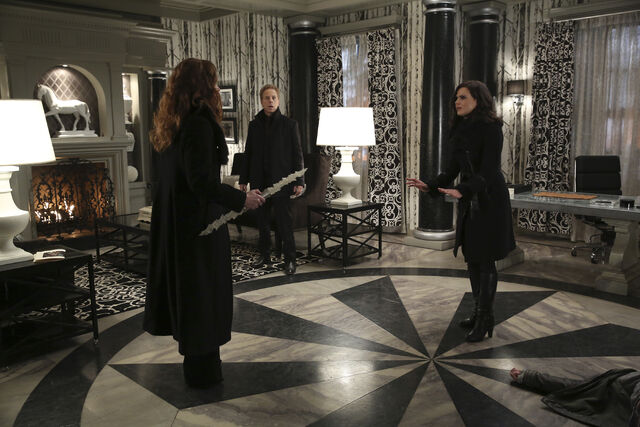 File:OUAT S5 16.jpg