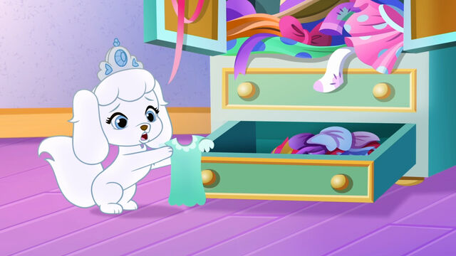 File:Helping Hooves-001.jpg